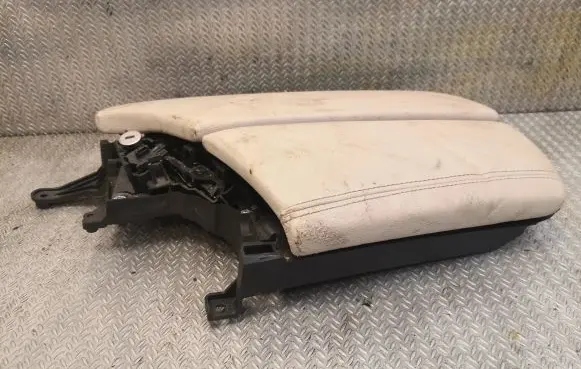 BMW 5 F10 F11 Armrest