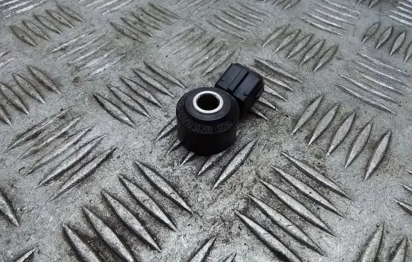 Mercedes-Benz C W204 Detonation knock sensor A2709050200