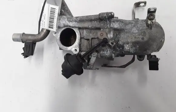 Volvo V60 EGR valve cooler bracket 31358502