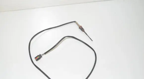 BMW 2 F46 Exhaust gas temperature sensor 8589815