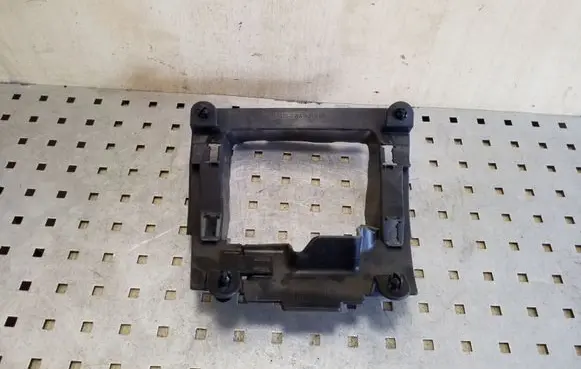 Steering wheel column trim
