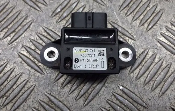 Mazda 6 ESP (stability system) control unit GJ6E-43-7Y1