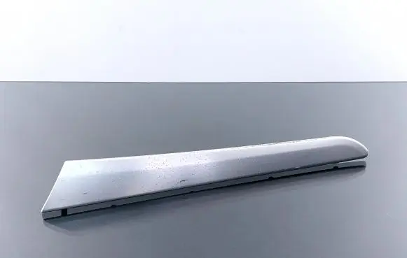 Mercedes-Benz B W245 Front door trim bar A1697270982