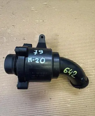 Mercedes-Benz E W212 Intake resonator A6421402587 10202C