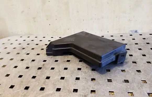 Fuse box cover