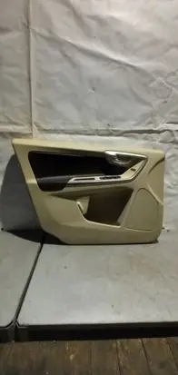 Volvo XC60 Front door card panel trim 30766373 V724