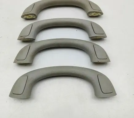 Toyota Hilux (AN10, AN20, AN30) A set of handles for the ceiling 746030K030
