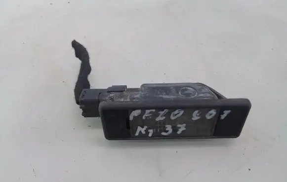 Peugeot 807 Number plate light