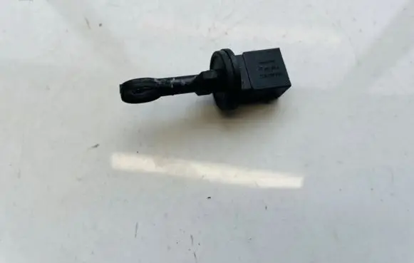 Audi A4 S4 B7 8E 8H Interior temperature sensor 8E0820539