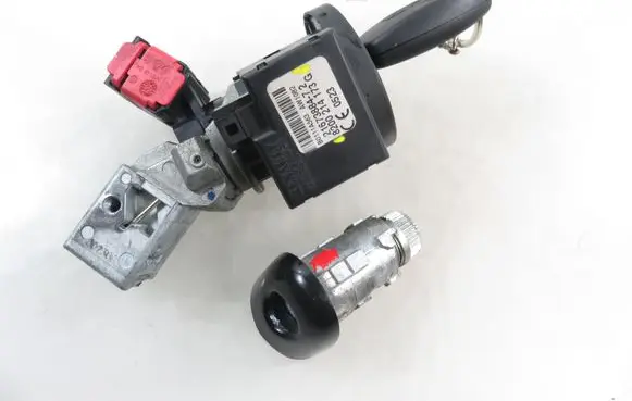 Renault Modus Ignition lock 8200214173G N0502060A02