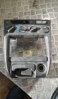 Toyota Corolla E120 E130 Climate control unit 5560412030