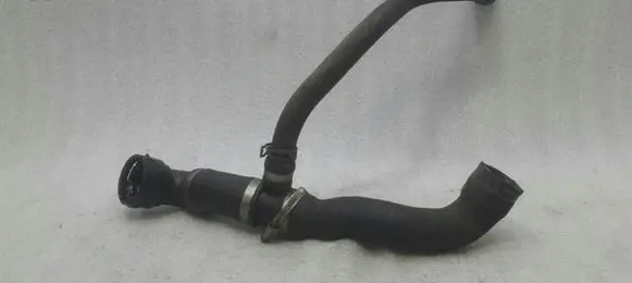 Mercedes-Benz SL R230 Engine coolant pipe/hose A2305012182