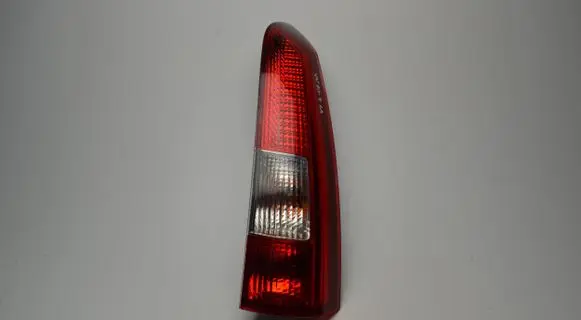 Volvo V70 Rear/tail lights 9154494