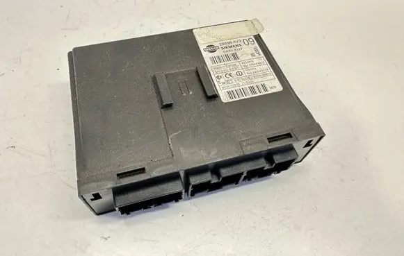 Nissan Primera Comfort/convenience module 28596AV3 97RAI000013 5WK48127