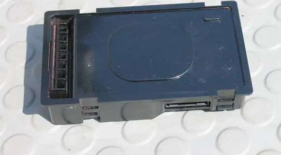 Hyundai Kona I Charging relay HYUNDAI95560J9700 95560J9700
