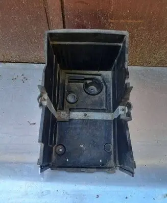 Ford C-MAX I Battery box tray 4M5110723BC