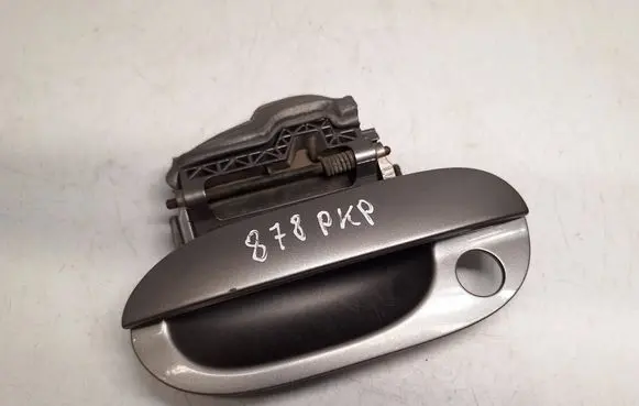 BMW 5 E39 Front door exterior handle 51218245461