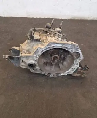 Toyota Auris E180 Manual 6 speed gearbox 311150D100