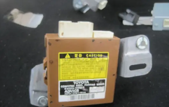 Lexus LS 460 - 600H Parking PDC control unit/module 8905050010