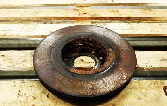 Audi A4 S4 B7 8E 8H Front brake disc