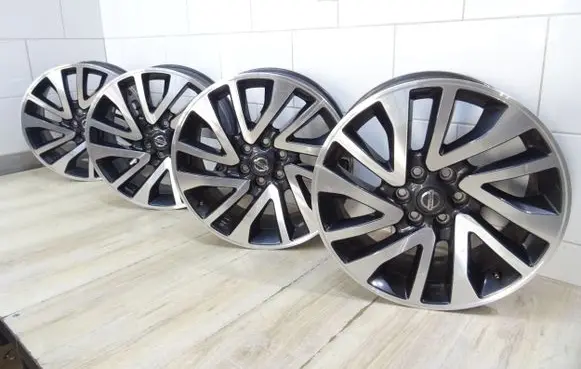 Nissan Navara D40 R18 alloy rim 4JA6A