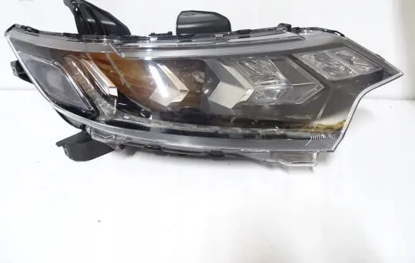 Mitsubishi Outlander Headlight/headlamp ECM92121E20