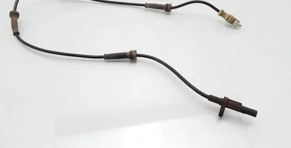 Renault Trafic II (X83) ABS rear brake sensor 0265008042 675755
