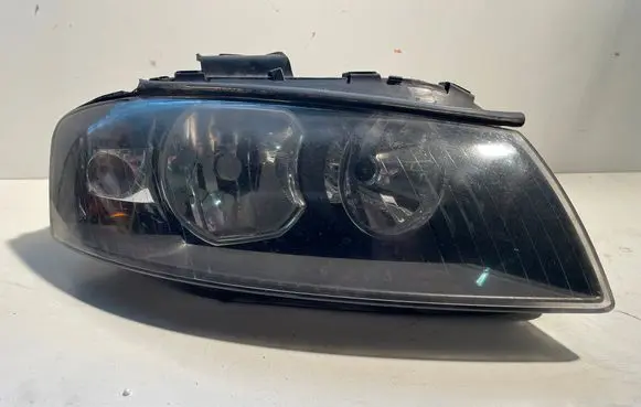 Audi A3 S3 8P Headlight/headlamp 0301206202