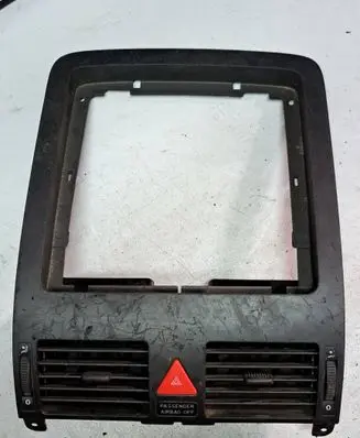 Volkswagen Touran I Dash center air vent grill 1T2819728A