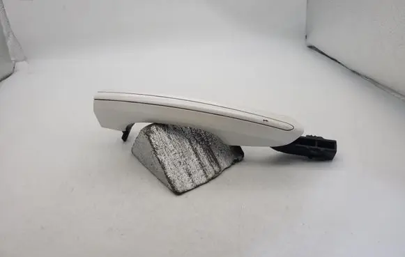 Ford Fusion II Front door exterior handle DS73F26604B DS73F22404A