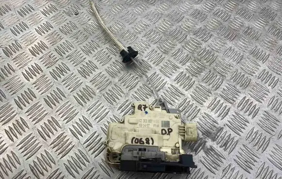 Audi Q7 4L Front door lock 3C2837016A