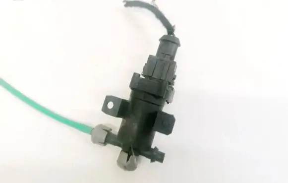 Mercedes-Benz SLK R170 Turbo solenoid valve a2028000178