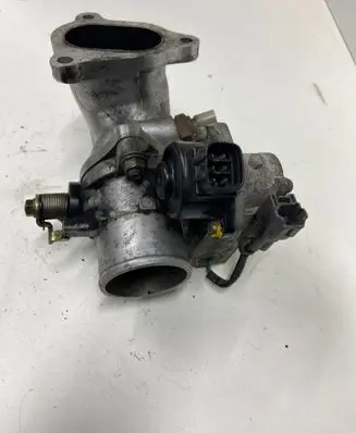 Toyota Avensis Verso Throttle valve 27020