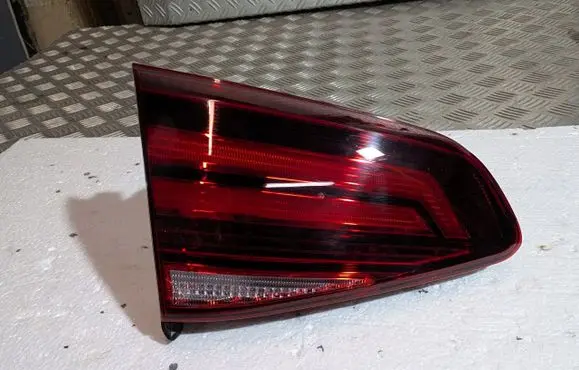 Volkswagen Golf VII Tailgate rear/tail lights 5G0945093AG