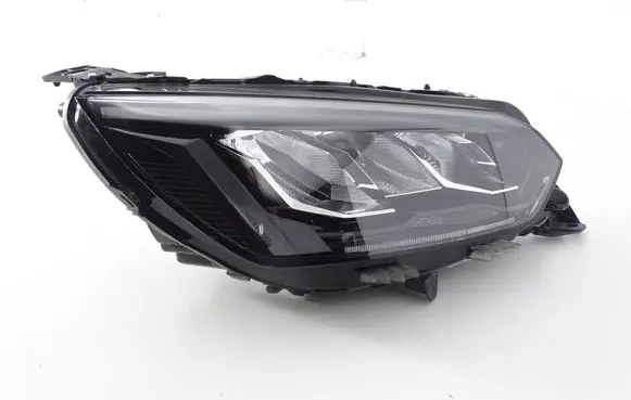 Peugeot 208 II Headlight/headlamp 9833036180