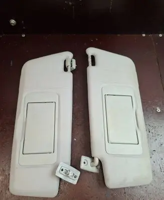 Sun visor