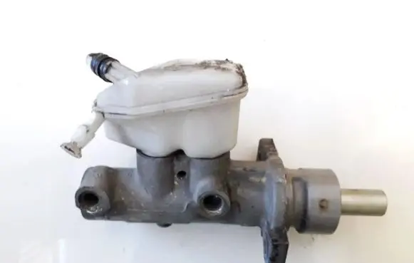 Citroen Xsara Picasso Master brake cylinder 21028799