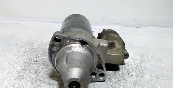 Mercedes-Benz CLS C219 Starter motor A0061516201 0001115072