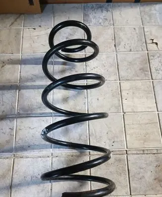 Nissan Almera N16 Rear coil spring