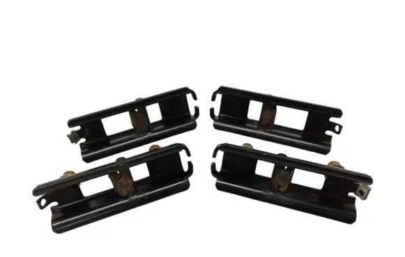 Volkswagen Transporter - Caravelle T5 Rear seat guide rail 7H0883873E