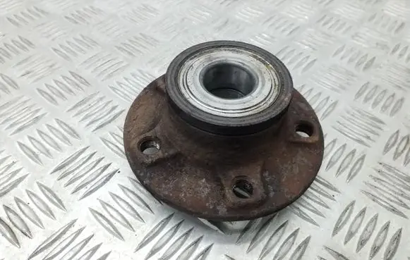 Audi A5 Sportback 8TA Rear wheel hub 994