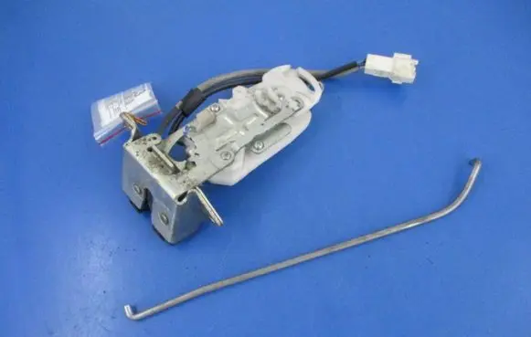 Subaru Justy Tailgate/trunk/boot lock/catch/latch 