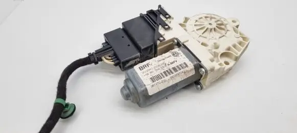 Volkswagen Cross Touran I Rear door window regulator motor 1K0959704J 1K0959794E