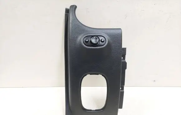 Chrysler PT Cruiser Dashboard side end trim SD09TRMAA 0723A