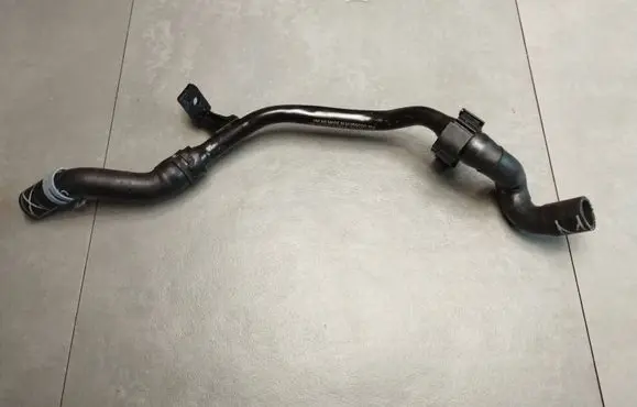 Audi Q4 Sportback e-tron Engine coolant pipe/hose 1EA121621G