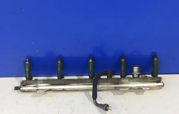 Fuel injectors set