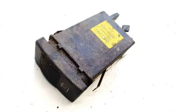 Audi A4 S4 B5 8D Windscreen/window heater switch 4d0941503b