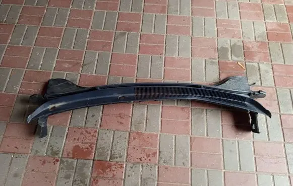 Hyundai Ioniq Wiper trim 86150G2000