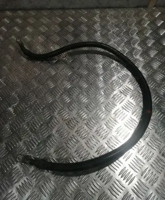 Mercedes-Benz Vito Viano W639 Positive cable (battery)