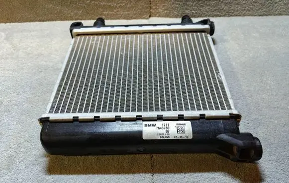 Mini Clubman F54 Optional radiator 7643780 17117643780 22828110